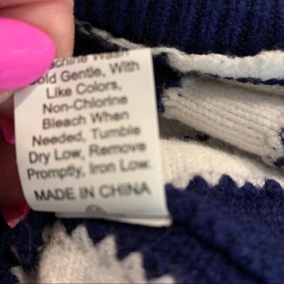 PrettyGarden Navy White Striped V-Neck Sweater Medium Women’s Pullover Knit Top - Picture 2 of 10